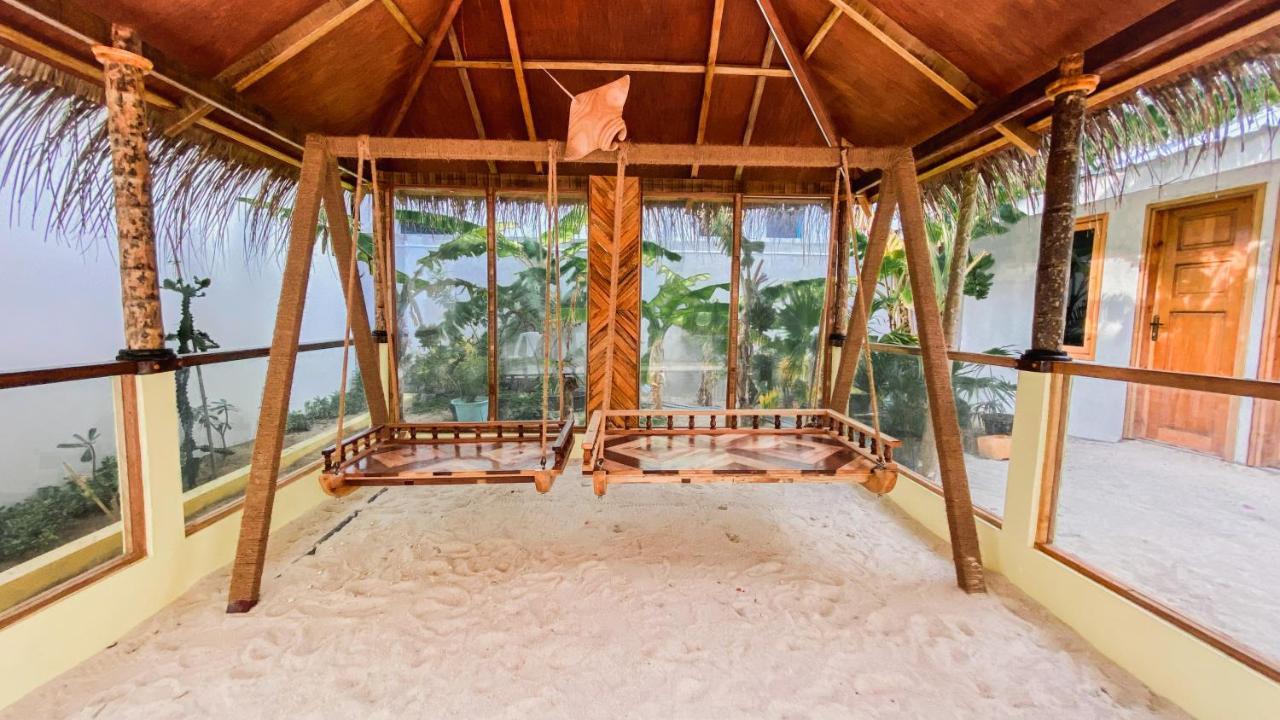 Manta Dhangethi Extérieur photo