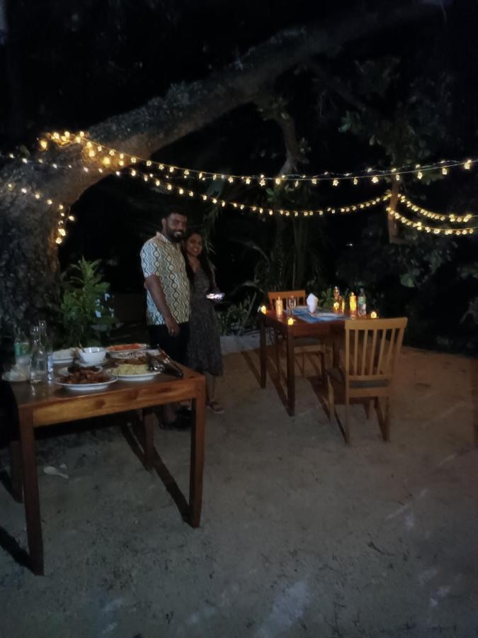 Manta Dhangethi Extérieur photo
