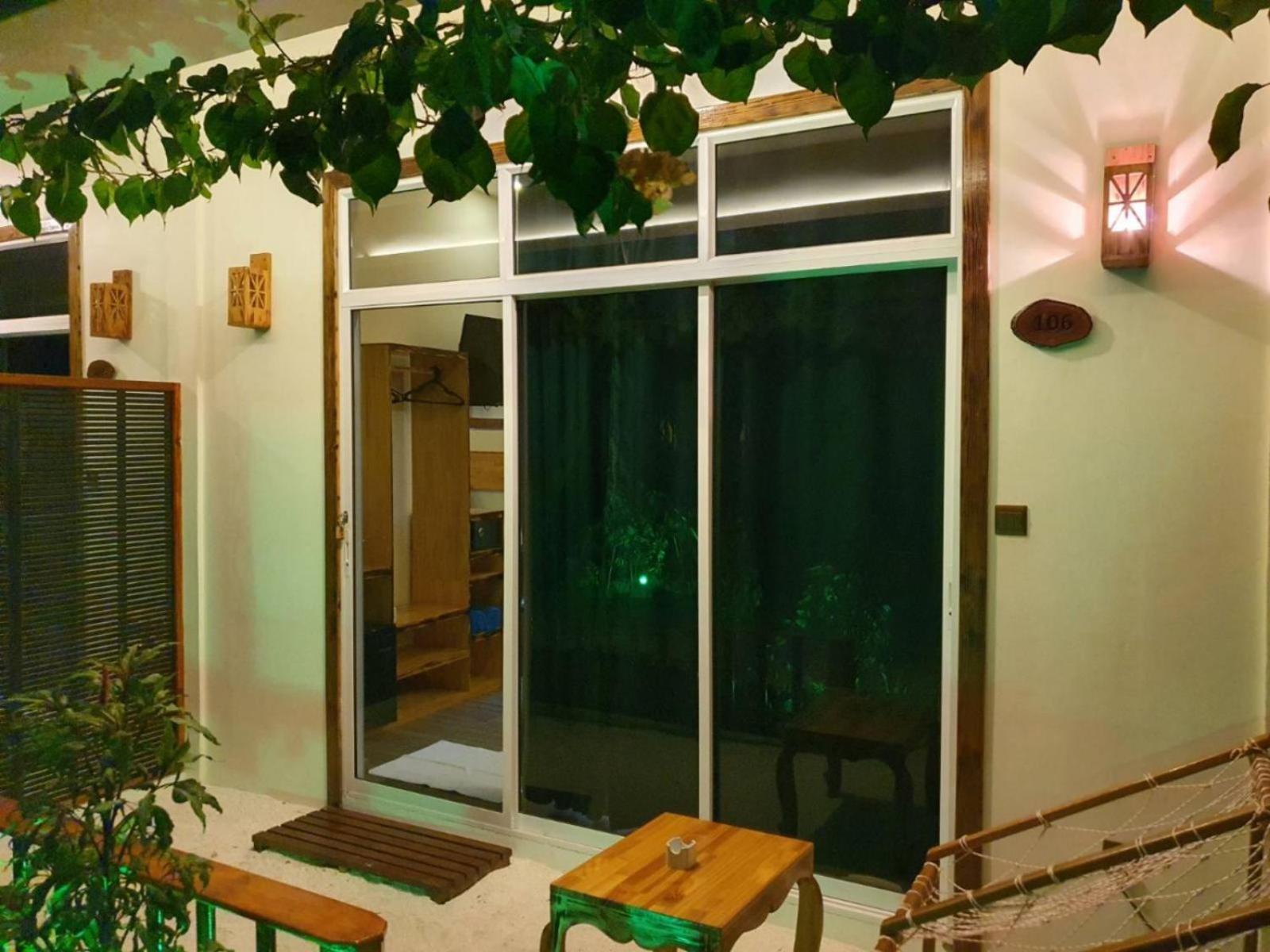 Manta Dhangethi Extérieur photo